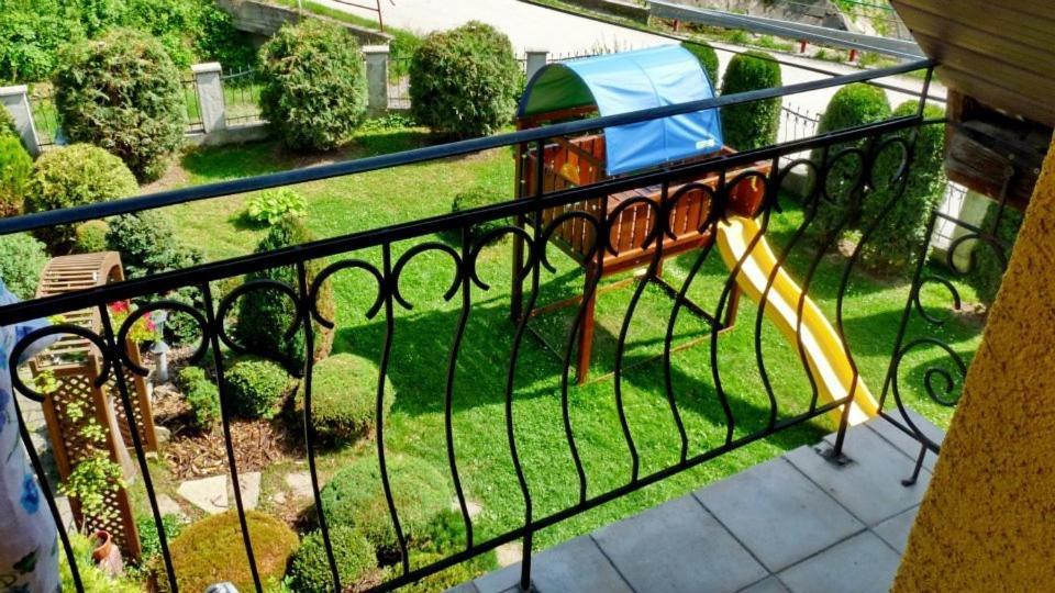Relax Penzion U Adama Dolna Tizina Екстер'єр фото