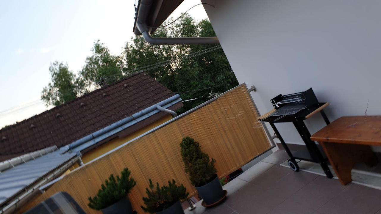 Relax Penzion U Adama Dolna Tizina Екстер'єр фото